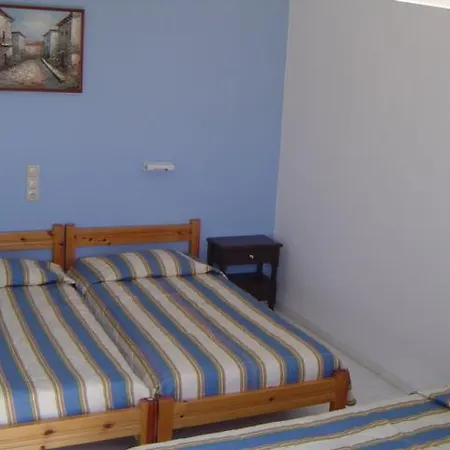 Apartment Kourkoumelata