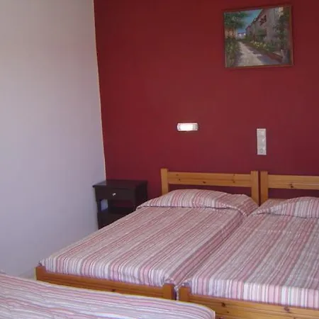 Apartment Kourkoumelata Kaligata