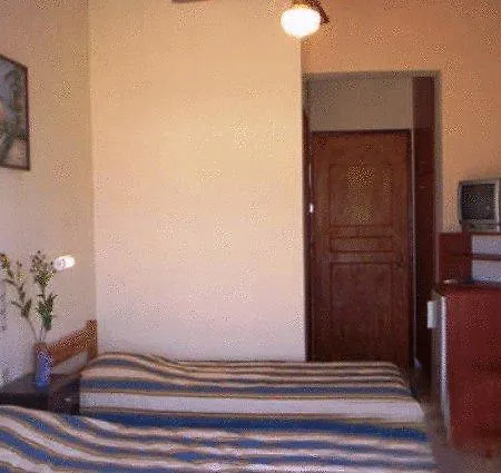 Apartment Kourkoumelata *