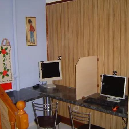 Kourkoumelata Apartment